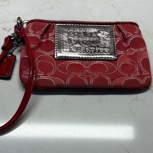 Coach Poppy Wristlet EUC